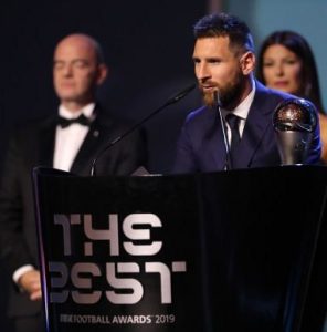 gambar : Lionel Messi dalam anugerah pemain terbaik dunia versi FIFA tahun 2019 atau FIFA Football Awards 2019